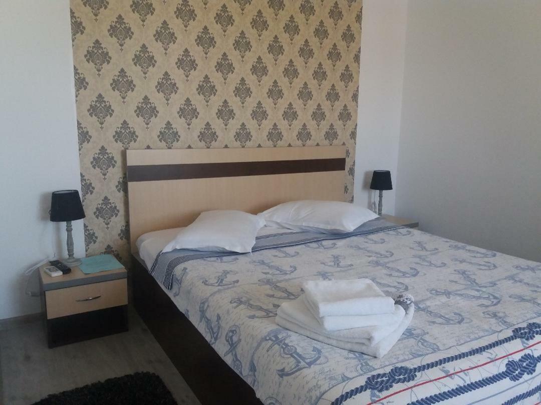 Casa Alba Hotell Năvodari Exteriör bild
